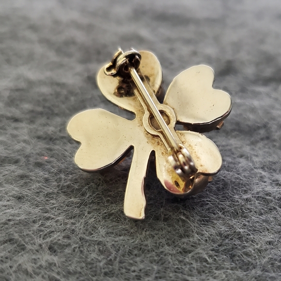 4 Leaf Clover Pin Rhinestines Goldtone Brooch - Picture 6 of 6